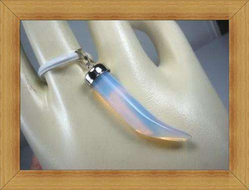 Opalite Horn Pendant(35mm)