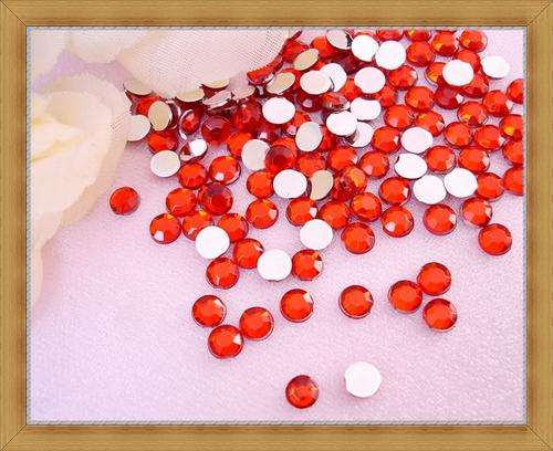 Facetted Round Rhinestones - Red(6mm) - Pack of 30