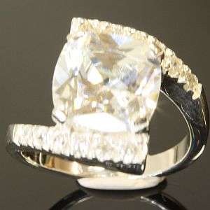 925 sterling silver ring with lab diamonds: size 7