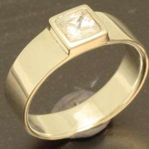 Solid 925 Sterling silver ring, size 6.5