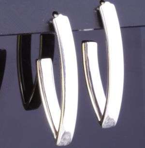 Solid 925 Sterling silver Earing