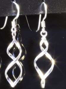 Solid 925 Sterling silver Earring