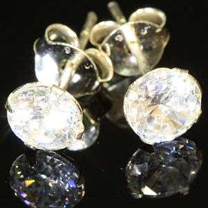 Solid 925 Sterling Silver Earring