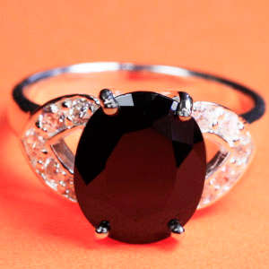 Solid 925 Sterling Silver & CZ ring size 8# + 6.01g