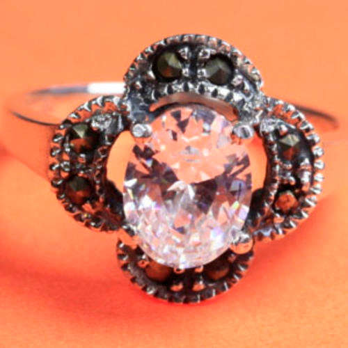Solid 925 Sterling Silver & Marcazite + Crystal ring size 6# + 4.58g