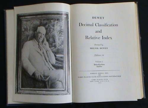 Dewey decimal classification vol1 - Introduction to Dewey System - Cumulated fiction Index - 3 books
