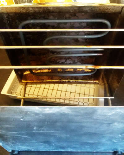 Vintage Large and Small 3 levels TV Braais / BBQ Grills