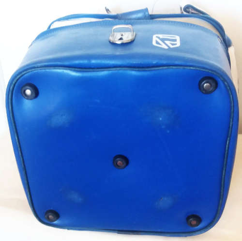 Henselite pt-361 Super Grip Championship Lawn Bowls Black set of 4 in vinyl carry case -Size 4 13/16