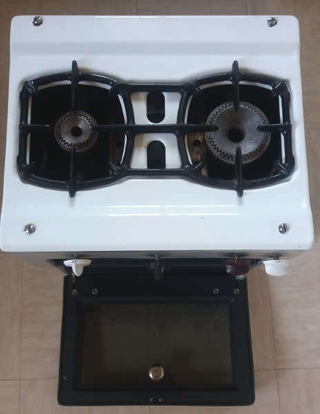 Defy Traveller 2 plate Gas stove with oven and griller