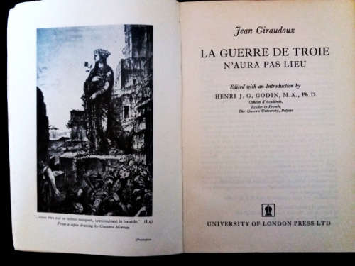 La Guerre de Troie n`aura pas lieu by Jean Giraudoux - act 1 scene 1 - 10 and act 2 scene 1 - 14
