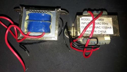 Step-down transformers (voltage converters) AC/AC 240- 9V 1A - Industry ref/Model TX10M09 x 2 units