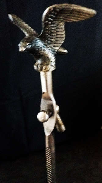 Retro Eagle on pedestal - elegant and unique ornament