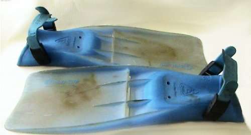 Cressi-sub Rondine Gamma Scuba Fins made in Italy - Vented, Large size