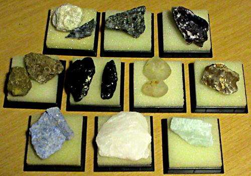 Raw gemstone/mineral samples