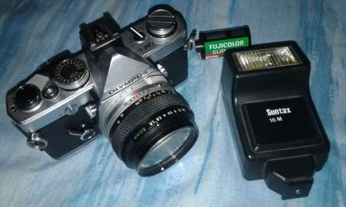 VINTAGE OLYMPUS OM-1 CAMERA - 35mm