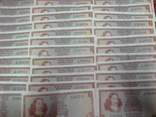 60 x SOUTH AFRICA R1 BANKNOTES - T.W DE JONGH