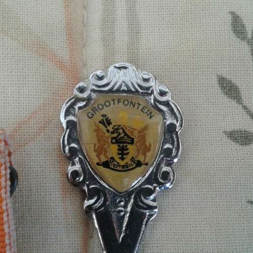 PRO PATRIA MEDALIONS & RUNDU,GROOTFONTEIN,OSHAKATI SOEVENIER SPOONS