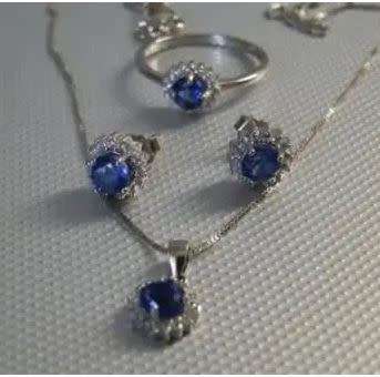Stunning Solid Sterling Silver Natural Kyanite Jewellery Set!!