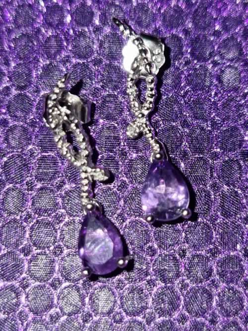 Magical 1cts Amethyst Earrings in 925 Silver with 0.01cts Diamonds