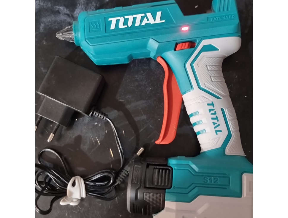 Total Tools - Cordless Heavy Duty Glue Gun / Lithium-Ion Glue Gun 12 V Includes Battery & Charger