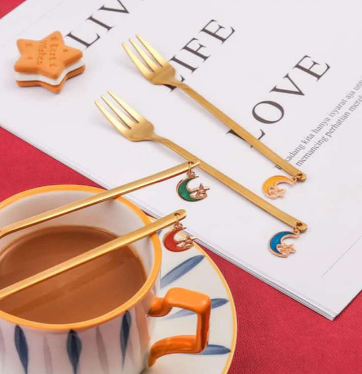 4-Piece Quarter Moon With Star Spoon And Fork spoons