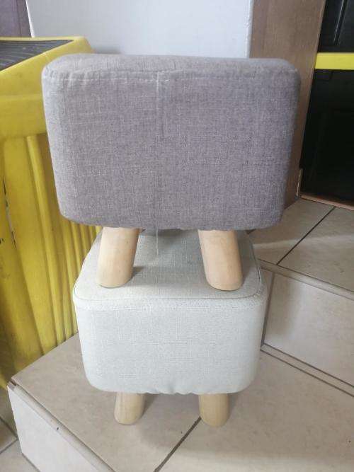 Set of 2 Foot Stools