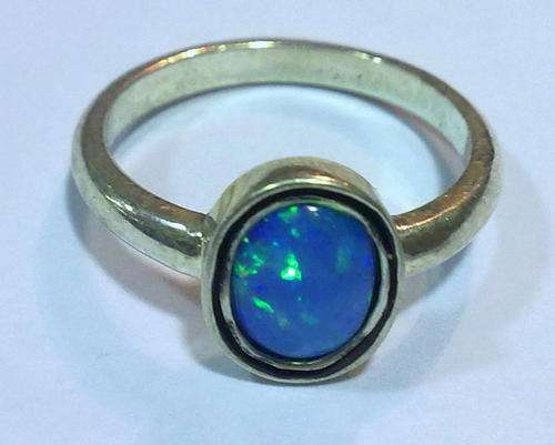 ***R660*** Handmade solid 925 Sterling Silver and Opal ring