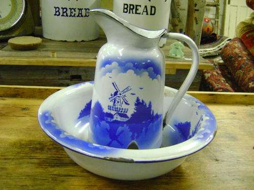 enimal jug and bassan