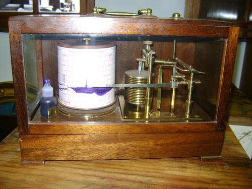 collectable 20th C Barograph