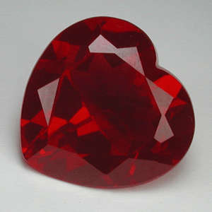 12.40 STRIKING PIGEON BLOOD RED RUBY HEART