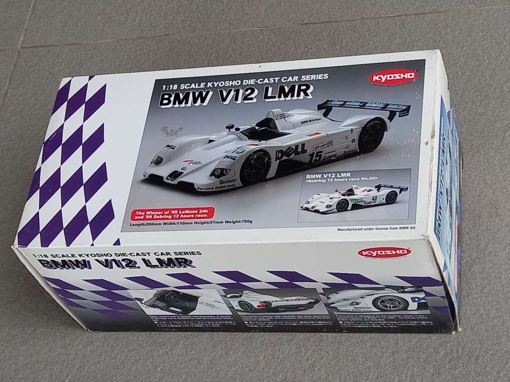 BMW V12 LMR Le Mans winning car 1999 - Kyosho 1/18