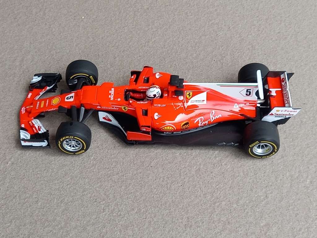 Ferrari SF70H - Vettel 2017 - Bburago 1/18