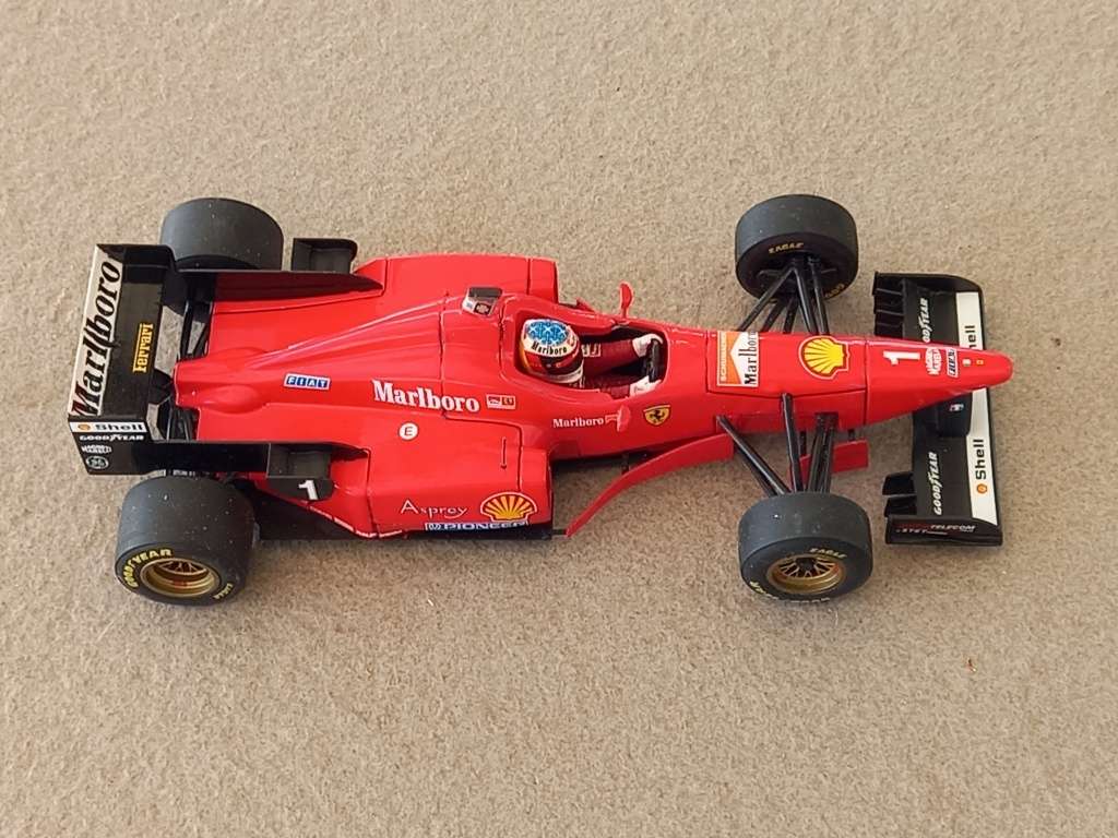 Minichamps 1/18 Ferrari F310 - 1996 - Schumacher