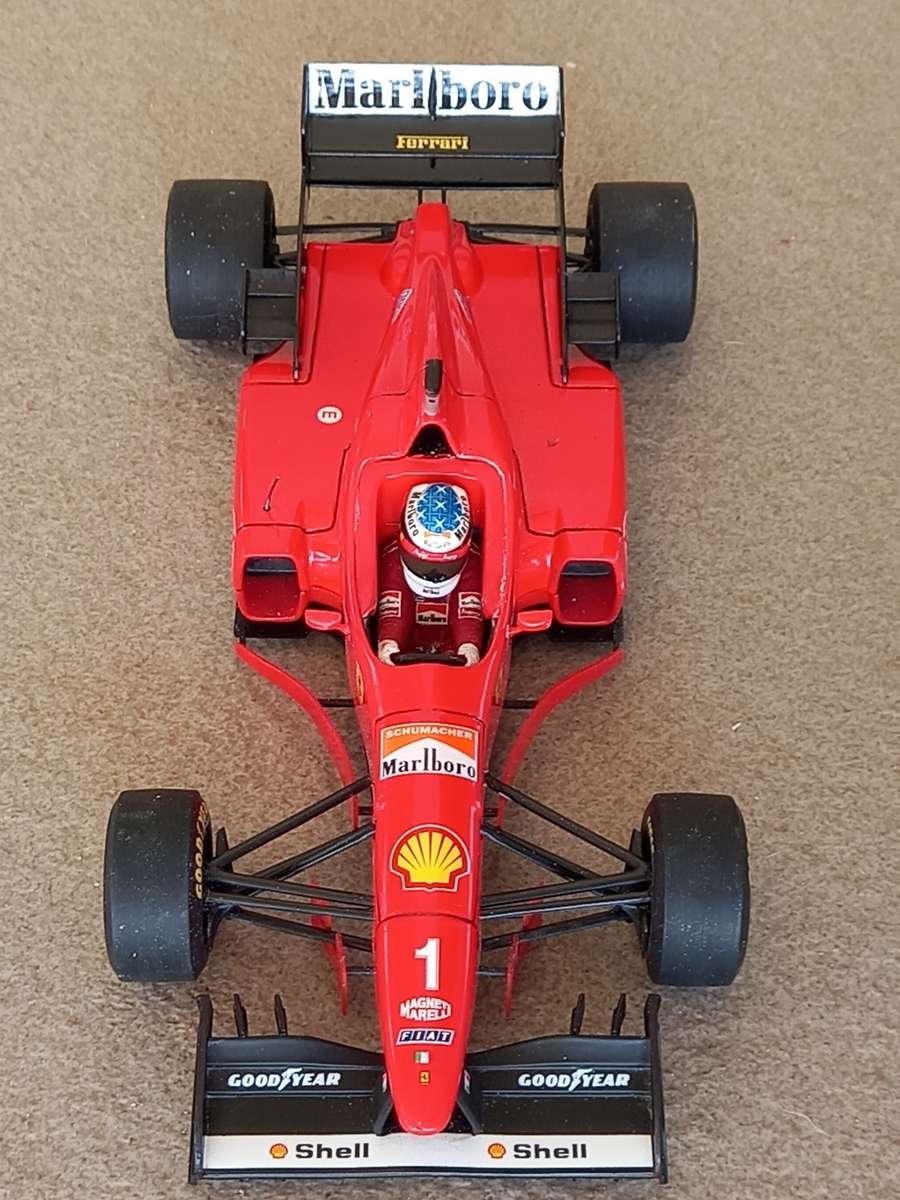 Minichamps 1/18 Ferrari F310 - 1996 - Schumacher