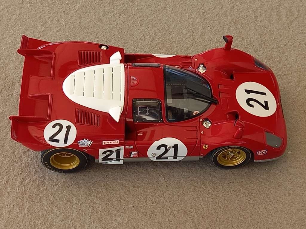 Ferrari 512S - 1970 Sebring 12 hr winner - Hotwheels Elite Limited Edition 1/18