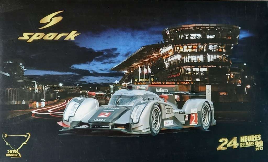 Audi R18 2013 Le Mans winner - Spark 1/18