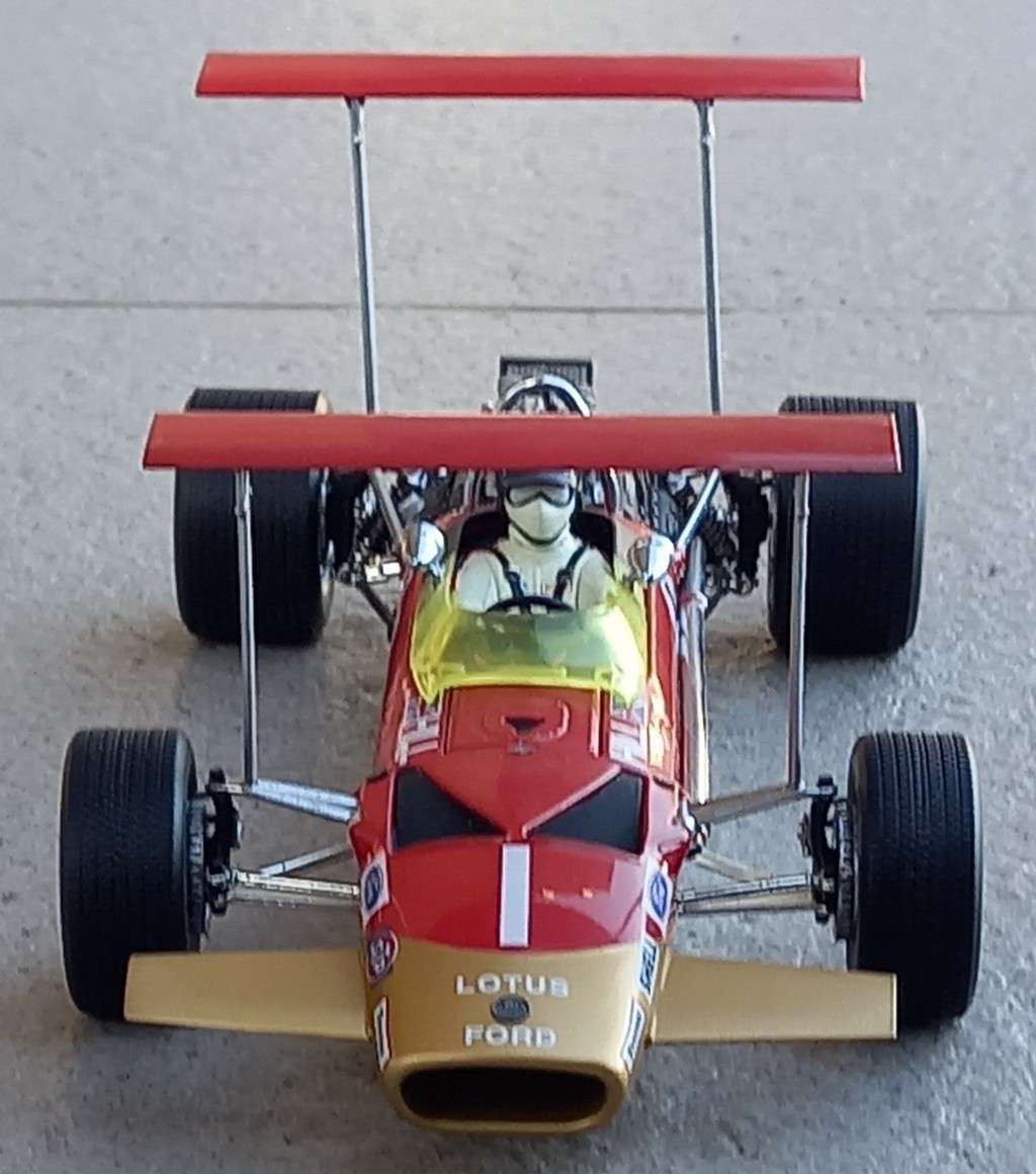 Gold Leaf Lotus 49B - Graham Hill - 1968 World Champion - Exoto diecast  1/18
