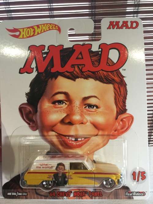 Hotwheels Pop Culture - 2017 Mad Magazine set on real riders