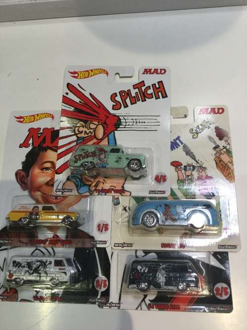Hotwheels Pop Culture - 2017 Mad Magazine set on real riders