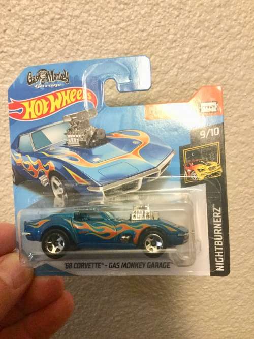 Hotwheels 2018 Gas Monkey Corvette - Blue on short card! German import! Not for sale in SA!