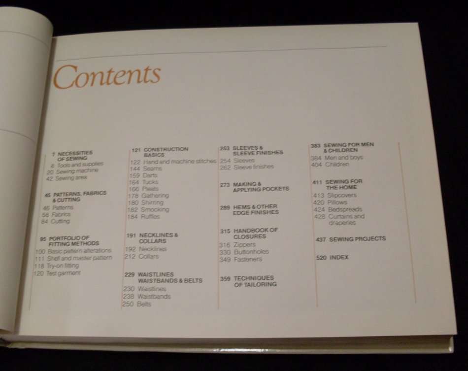 Reader's Digest - Complete Guide to Sewing - 10th Printing January 1984 - As New - Unused