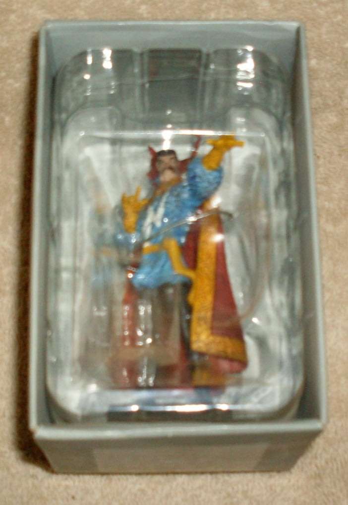 The Classic Marvel Figurine Collection - Issue 40 - DOCTOR STRANGE - 2007 ...............