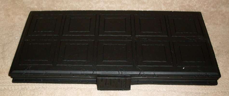 The Classic Marvel Figurine Collection - DISPLAY STAND - Style #E S0603  - 2008 - as new ..........