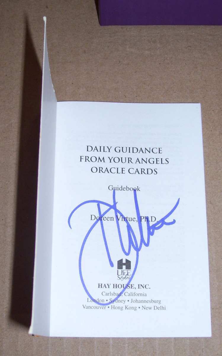 Daily Guidance from your Angels Oracle Cards (44) - Doreen Virtue - Signed - 2006 .........
