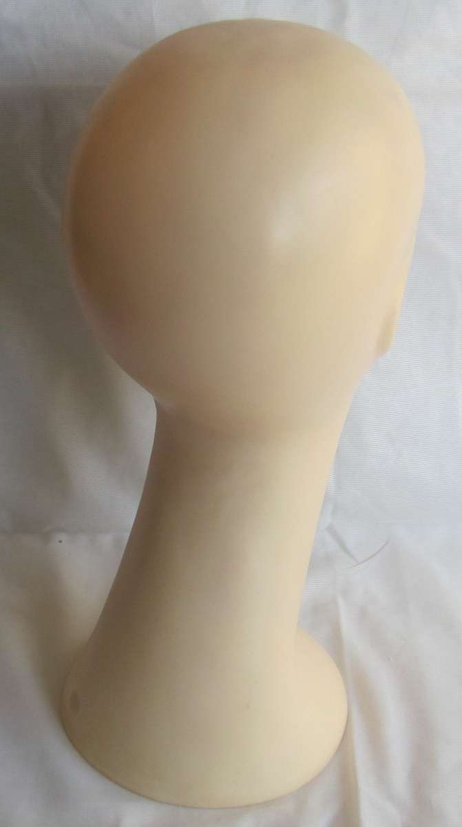 WIG DISPLAY MANNEQUIN / STAND - Un used