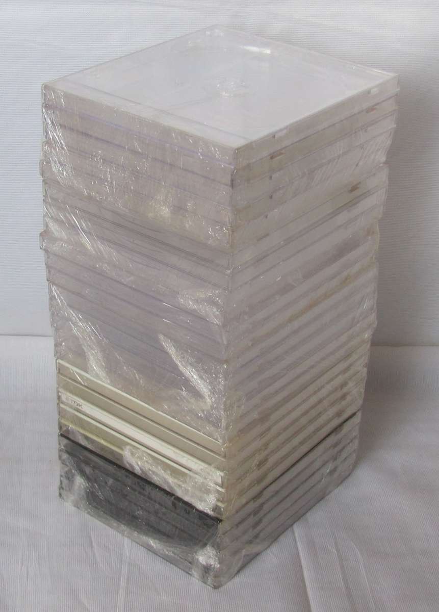 26 x Crystal and Other Blank CD/DVD Cases