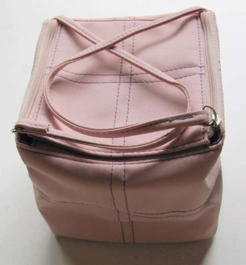 Gloria Vanderbilt Perfume / Makeup Bag with Double Zip Handles