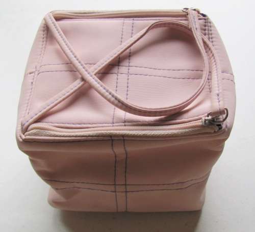 Gloria Vanderbilt Perfume / Makeup Bag with Double Zip Handles