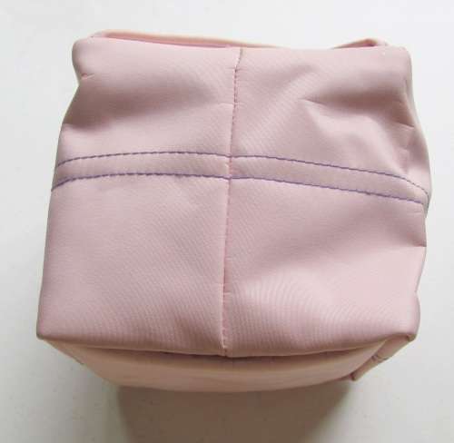 Gloria Vanderbilt Perfume / Makeup Bag with Double Zip Handles