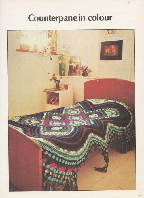 A Complete Guide To Crochet - Pam Dawson - 1976 - Crochet Pattern Book